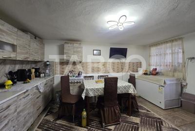 Casă individuală cu 5 camere cu Canalizare în Vurpăr - 6