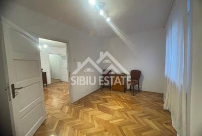Apartament de vanzare cu 3 camere, balcon, etaj 1 -Zona Calea Dumbravii - 7