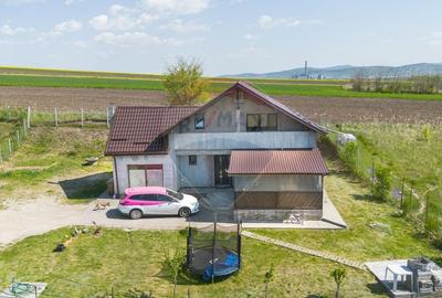 Casă cu 5 camere cu Teren 750 Mp în Orzeni - 13