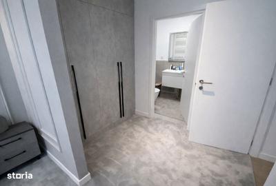 Apartament cu 3 camere în Podu Roș - 4