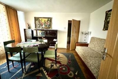 | Apartament cu 3 camere | Etaj intermediar | Cartierul Grigorescu |