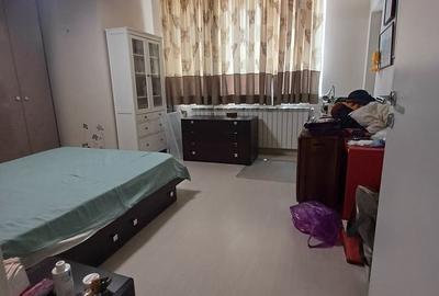 Apartament cu 3 camere decomandat în Drumul Taberei - 4