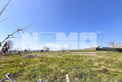 Teren Intravilan 20 Ari I Burdujeni/Suceava I 6000Euro/Ar - 1