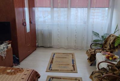 Garsoniera, 28 mp, Calea Bucuresti - 3