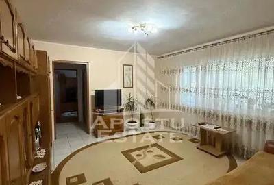Apartament 2 camere, mobilat, zona Buziasului
