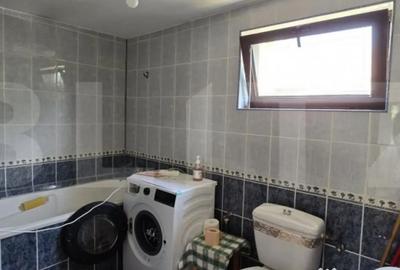 Casă cu 3 camere cu Teren 624 Mp în Central - 8