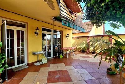 Vila generoasa, 4 dormitoare, piscina, garaj dublu, zona Girocului - 2