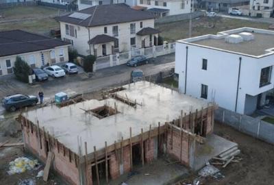 Duplex cu 4 camere cu Canalizare în Chișoda - 3