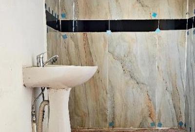 Casă cu 5 camere cu Teren 1407 Mp în Girov - 2