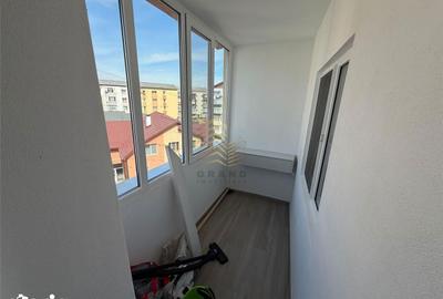 Apartament cu 3 camere decomandat în Central - 4