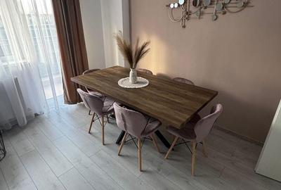 Apartament cu 3 camere decomandat în Tractorul - 9