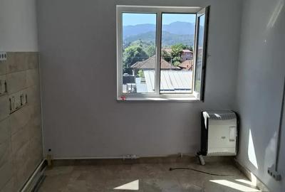 Garsonieră nedecomandată în Bartolomeu - 3