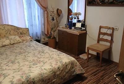 Casă cu 2 camere cu Teren 100 Mp în Central - 1