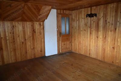 Bran-Casa de locuit cu 3 camere si teren - 2