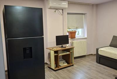 Garsonieră decomandată în Central - 1