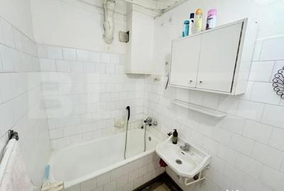 Casă cu 3 camere cu Canalizare în Ștrandului - 2