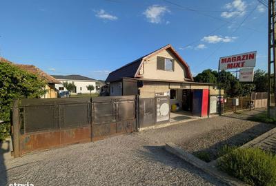 Casă cu 4 camere cu Teren 1400 Mp în Iclod - 2