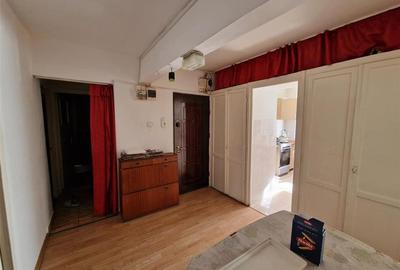 Apartament cu 4 camere decomandat în Nufărul - 10