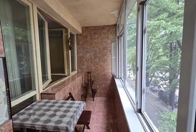 Apartament cu 3 camere semidecomandat în Țiglina 3 - 4