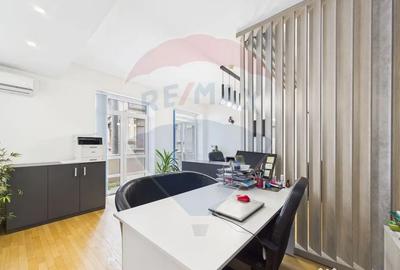 Apartament cu 4 camere decomandat în P-ța Unirii - 10