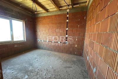 Casă cu 4 camere cu Teren 500 Mp în Sântandrei - 18