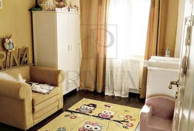 Apartament cu 3 camere decomandat, mobilat în Lipovei - 2