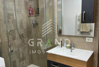 Inchiriere Apartament 65 mp cu parcare subterana Str.S - 7