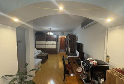 Garsonieră în Apărătorii Patriei - 9