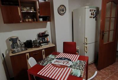 Apartament cu 4 camere în 23 August - 6