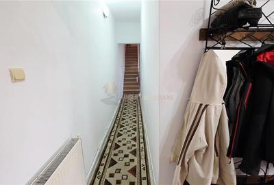 Casă individuală cu 4 camere cu Canalizare în Grigorescu - 11