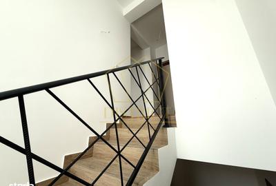 Casă cu 4 camere cu Teren 330 Mp în Beregsău Mare - 16
