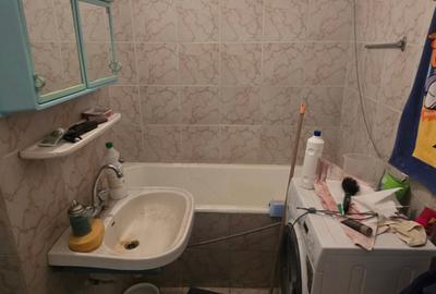 Apartament cu 3 camere decomandat în Drumul Taberei - 16