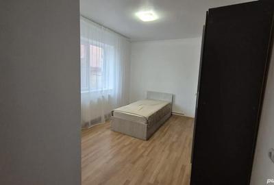 Apartament cu 3 camere decomandat în Sălăjan - 1