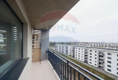 Apartament NOU-3 camere, parcare si boxa- de vanzare in zona Tractorul - 1