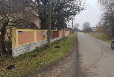 Teren de 2932 mp, în Stupini