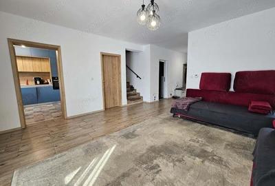 Suprafete generoase. Utilat si mobilat! Zona buna! - 1