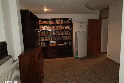 Apartament cu 4 camere decomandat în Est - 6