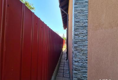 Casă cu Teren 600 Mp în Letea - 3