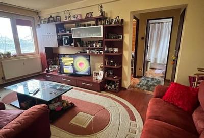 Apartament cu 2 camere semidecomandat în Obor - 1