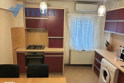 Apartament cu 2 camere decomandat în Central - 1