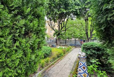 Casă individuală cu 11 camere cu Canalizare în Cotroceni - 4