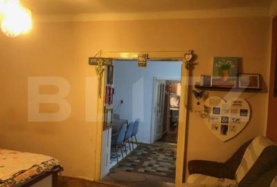 Apartament cu 4 camere semidecomandat în Botizului - 2