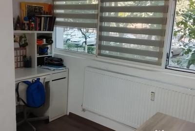 Apartament cu 3 camere decomandat în Pajura - 10