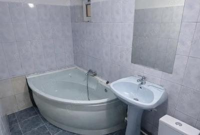 Casă cu 8 camere în Central - 5