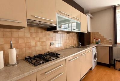Apartament cu 2 camere decomandat în Central - 1