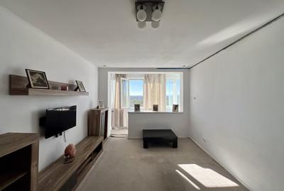 Apartament cu 3 camere decomandat, mobilat în Șagului