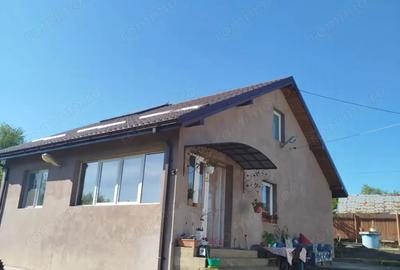 Casa si Livada de 4.5 ha - 10