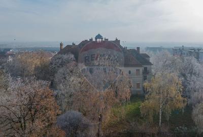 Casă cu 16 camere cu Teren 5861 Mp în Bod - 1