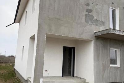 Casă cu Teren 410 Mp în Moșnița Nouă - 3