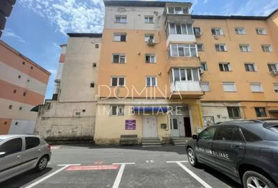 Spațiu comercial, de 24 mp, în 9 Mai - 2